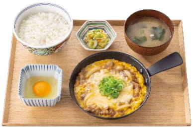 チーズ月見牛とじ御膳