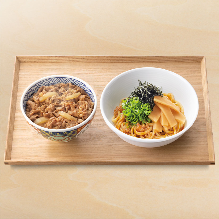 牛丼・油そばセットの写真